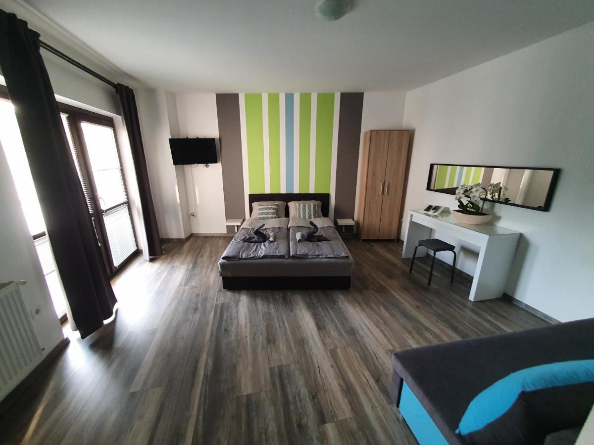 HajdúszoboszlóLexi Apartman公寓 外观 照片